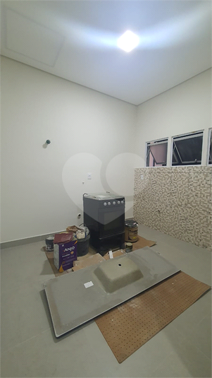 Foto REO1103286