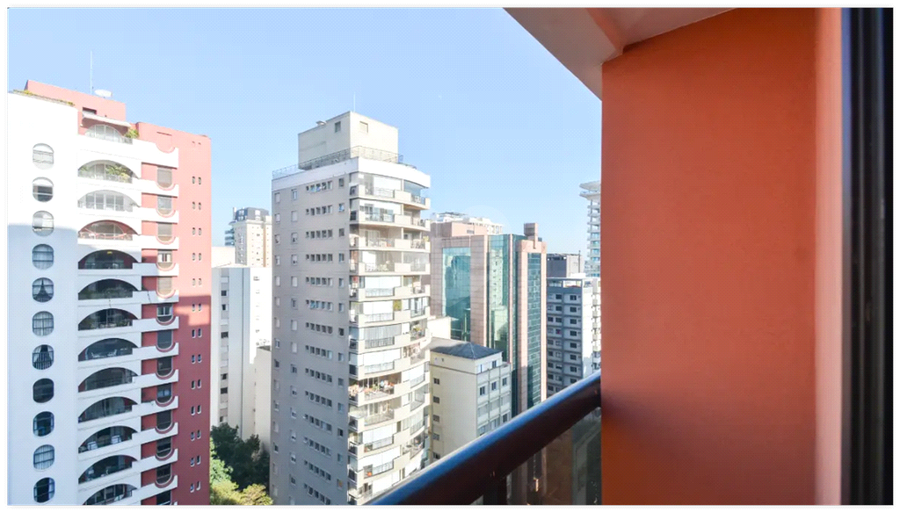 Foto REO1103317