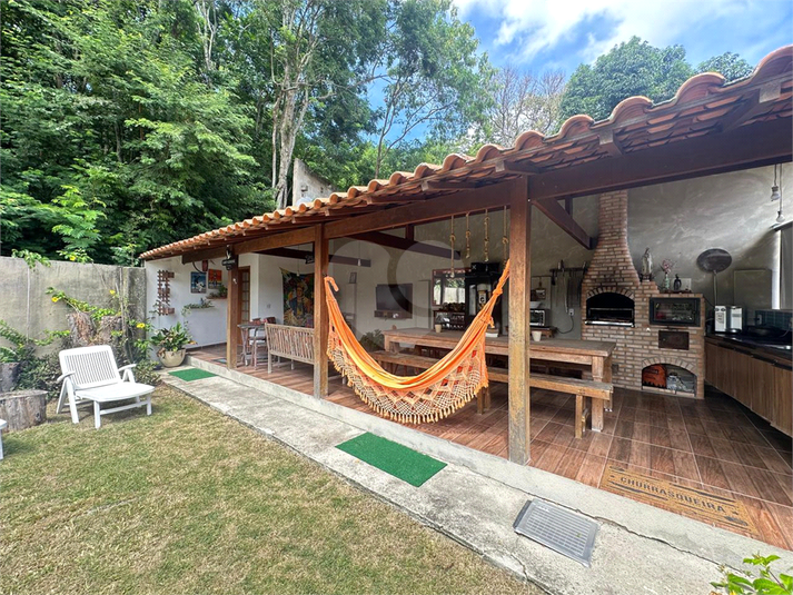 Foto REO1103324