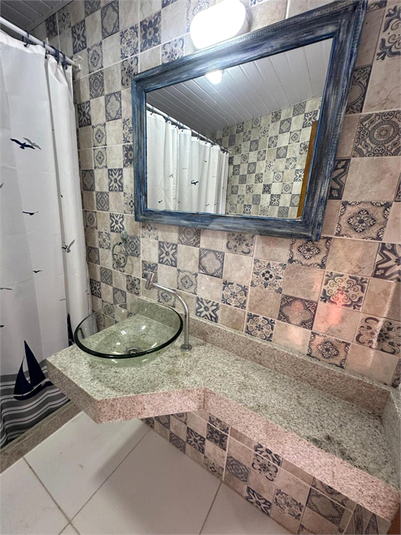 Foto REO1103324
