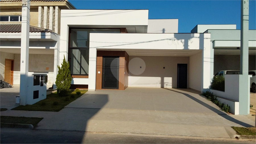 Foto REO1103325