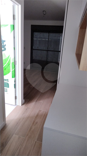 Foto REO1103334