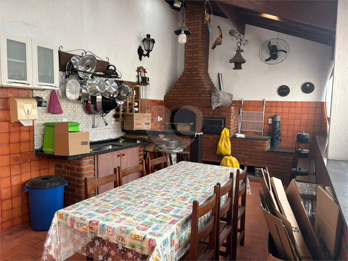 Foto REO1103337