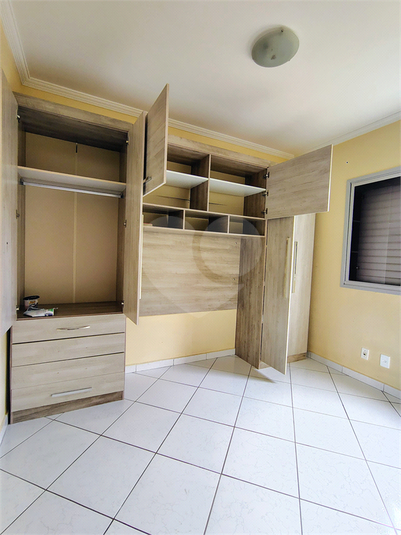 Foto REO1103338