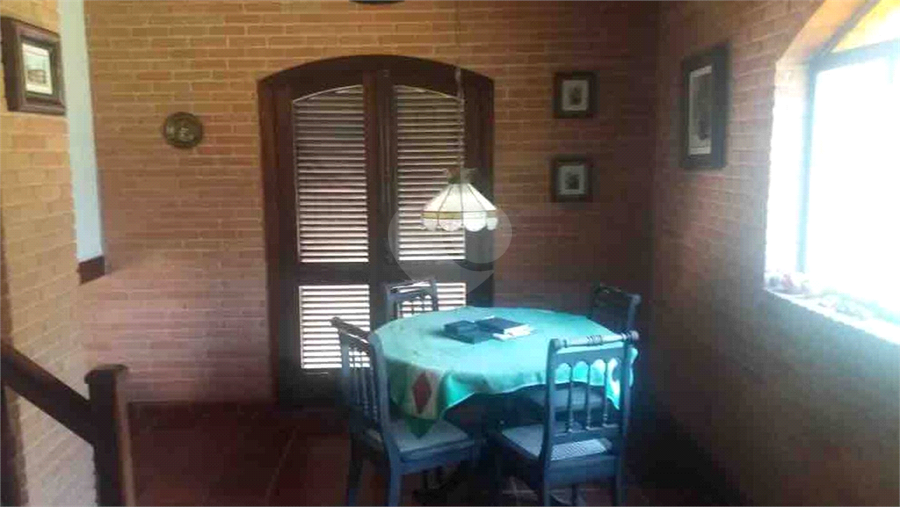 Foto REO1103341