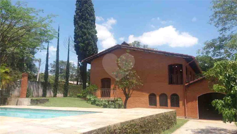 Foto REO1103341