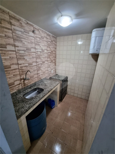 Foto REO1103342