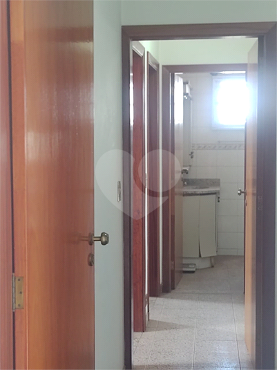 Foto REO1103348