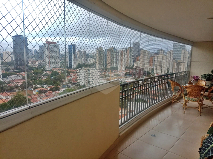 Foto REO1103350