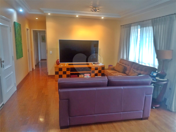 Foto REO1103350