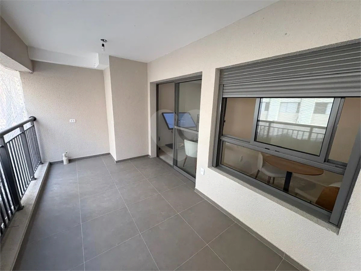 Foto REO1103355