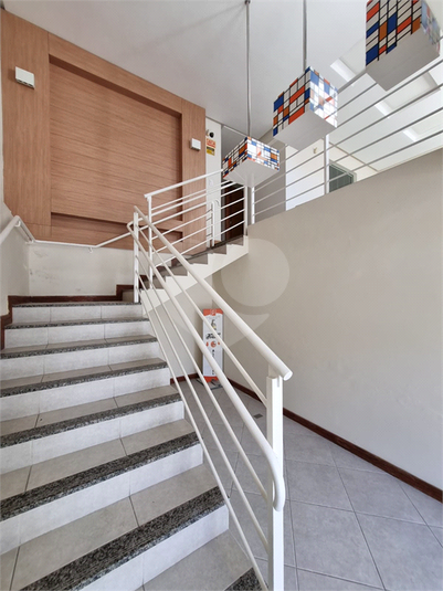 Foto REO1103357