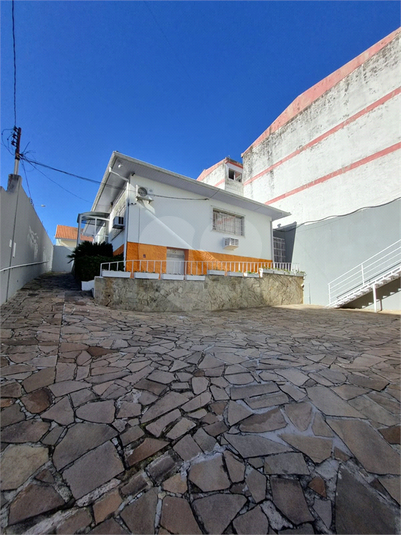 Foto REO1103357