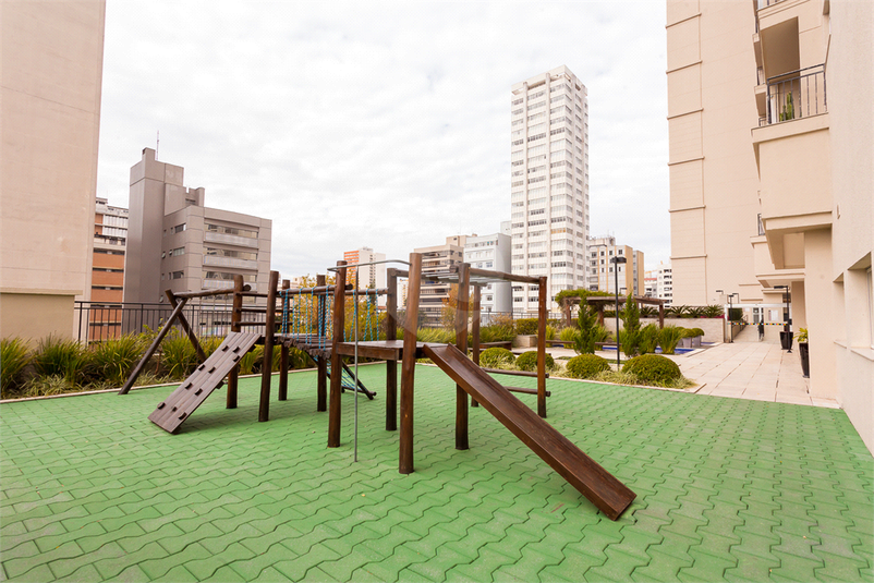 Foto REO1103366