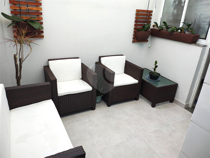Foto REO1103374