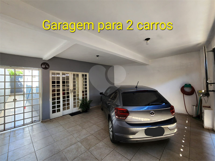 Foto REO1103379