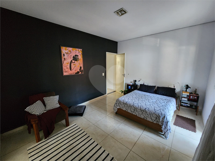 Foto REO1103379