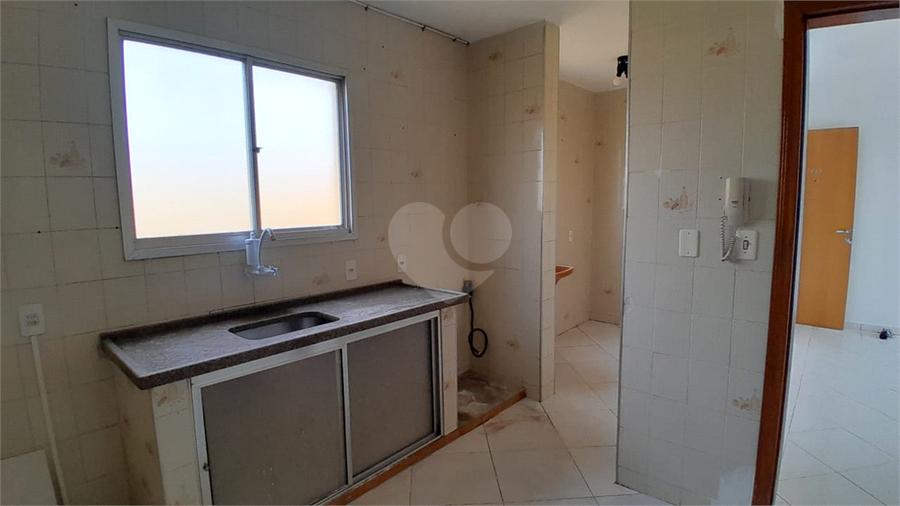 Foto REO1103380