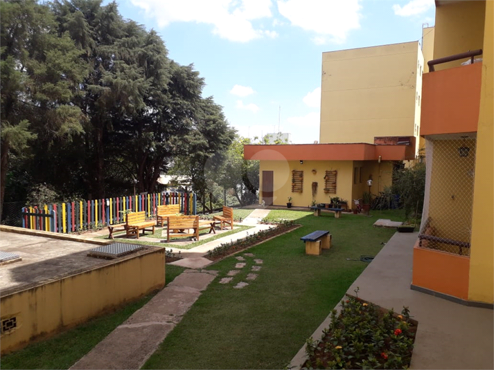 Foto REO1103380