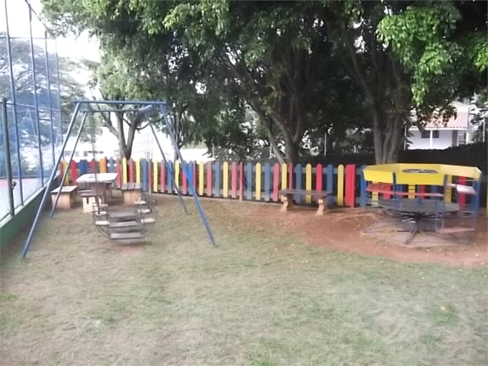 Foto REO1103380