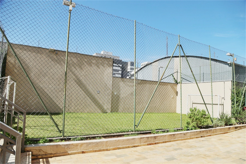 Foto REO1103386