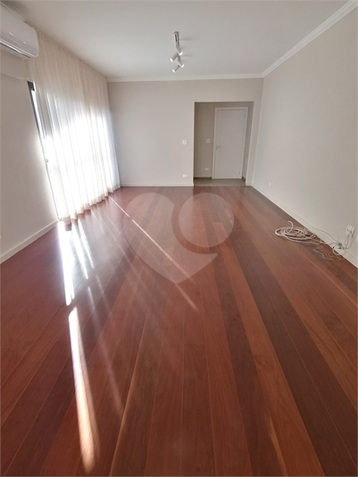 Foto REO1103387