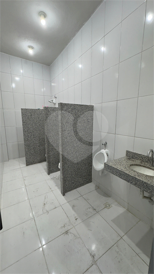 Foto REO1103391