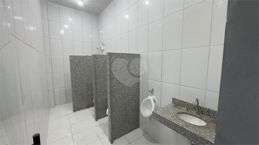 Foto REO1103391