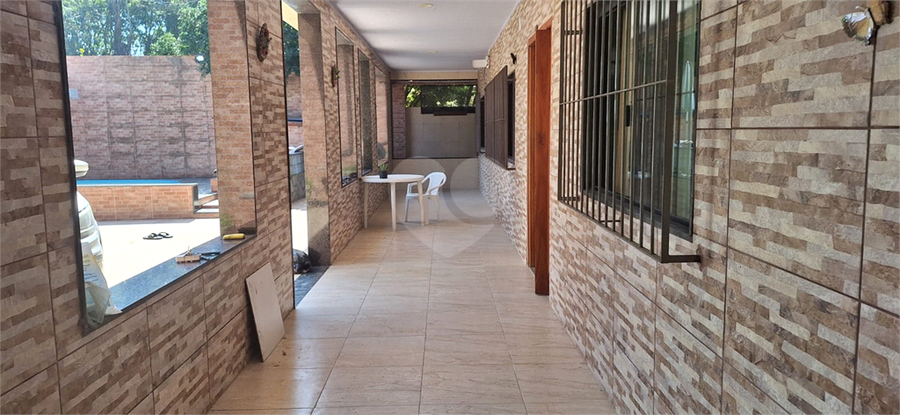 Foto REO1103419