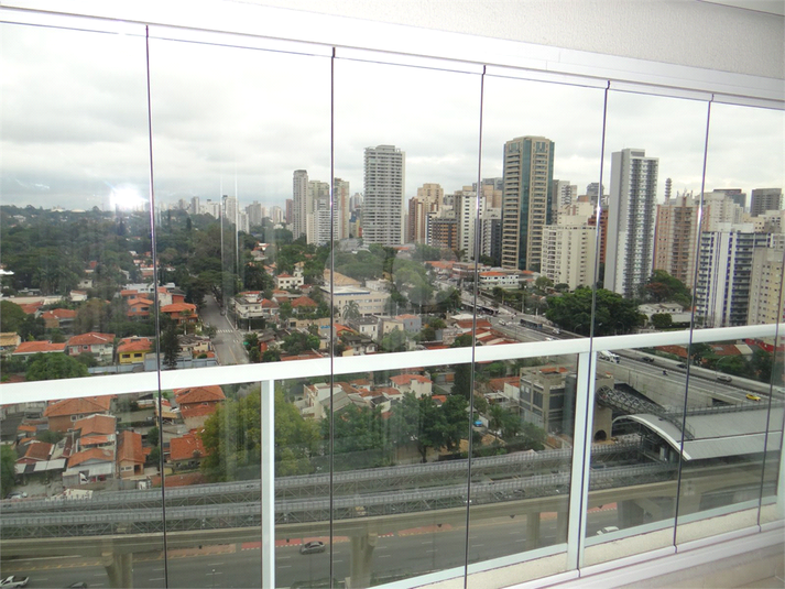Foto REO1103428