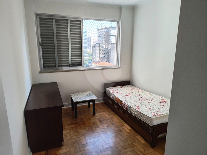 Foto REO1103437