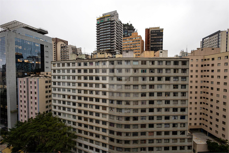 Foto REO1103441