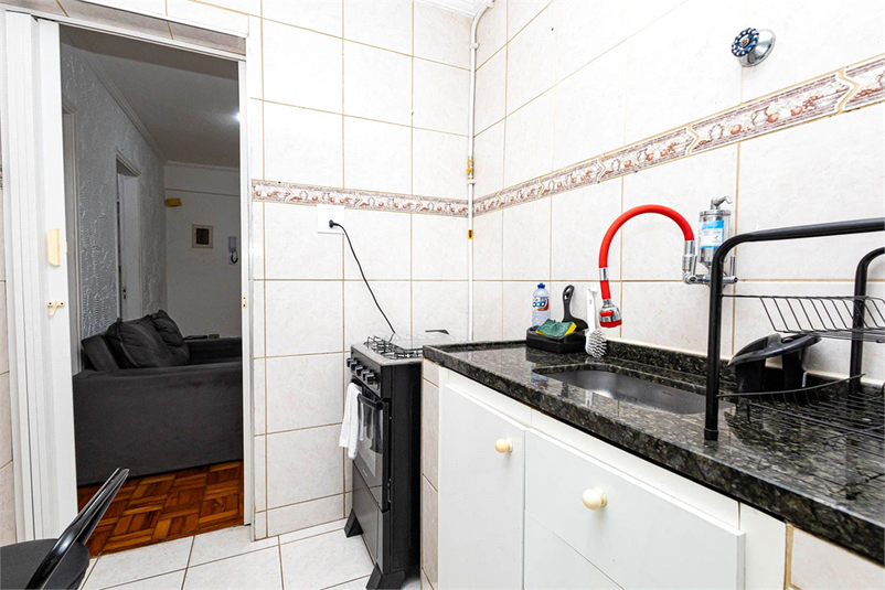Foto REO1103441