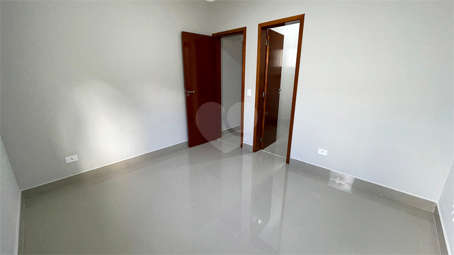 Foto REO1103447