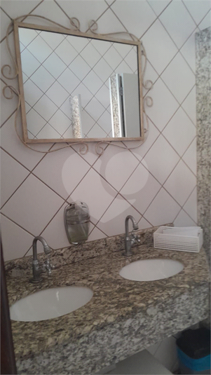 Foto REO1103467