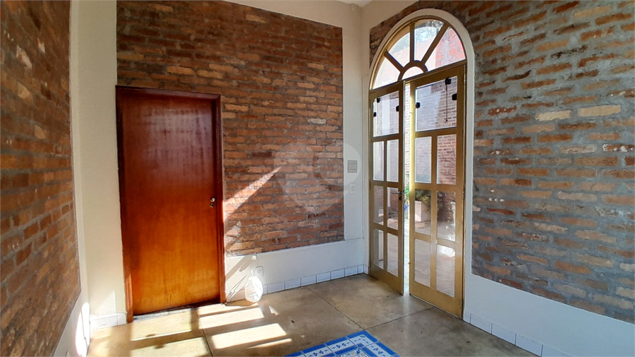 Foto REO1103467