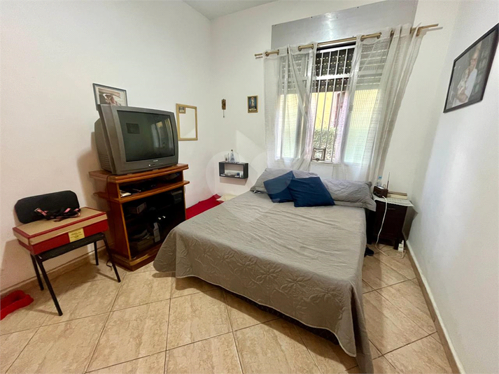 Foto REO1103470
