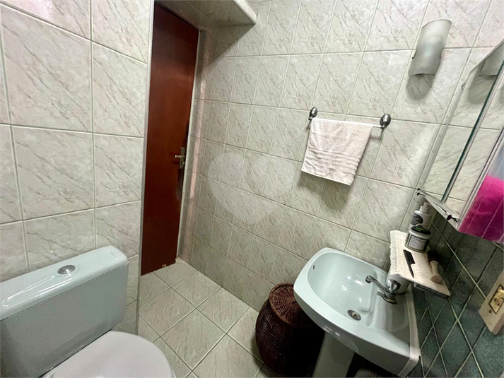 Foto REO1103470