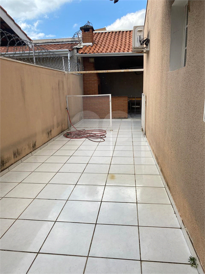 Foto REO1103477