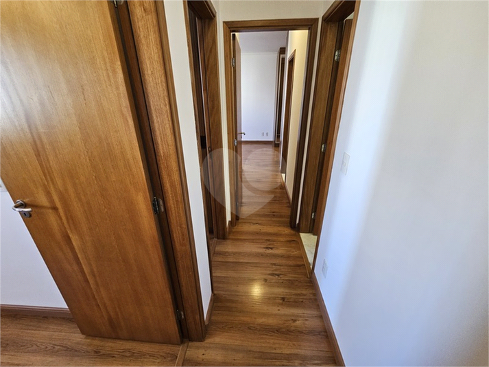 Foto REO1103479