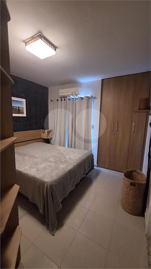 Foto REO1103480