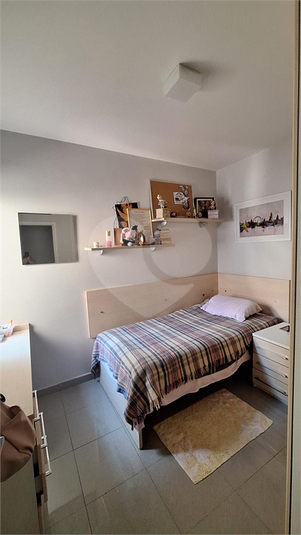 Foto REO1103480