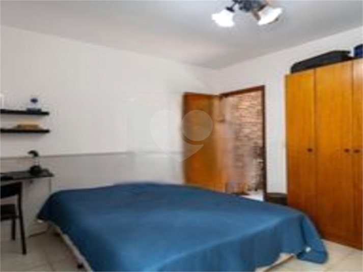 Foto REO1103498