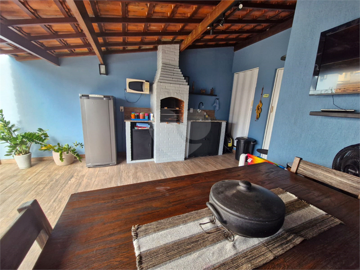 Foto REO1103498
