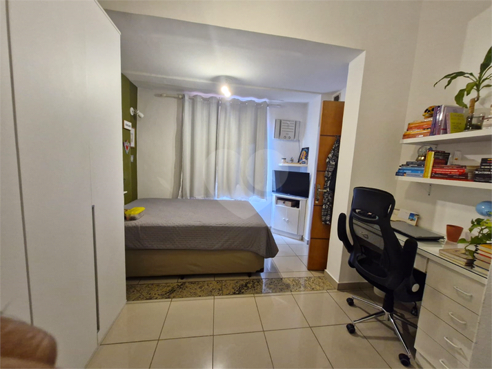 Foto REO1103498