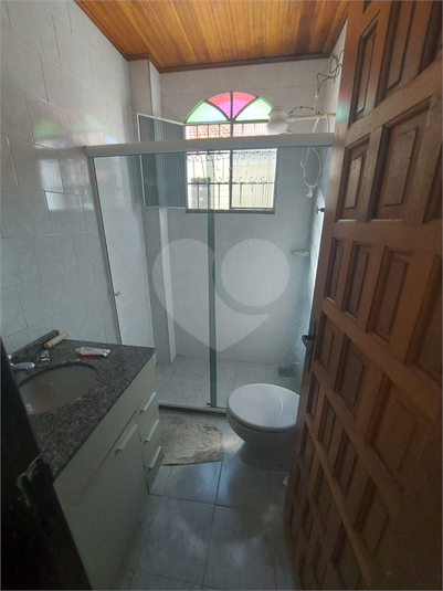 Foto REO1103502