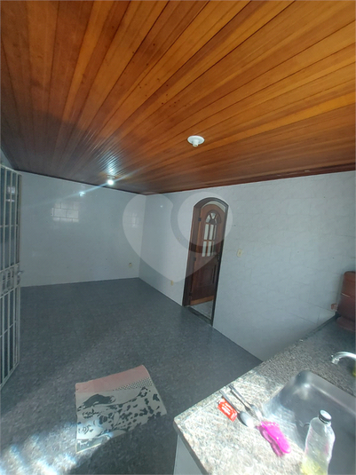 Foto REO1103502