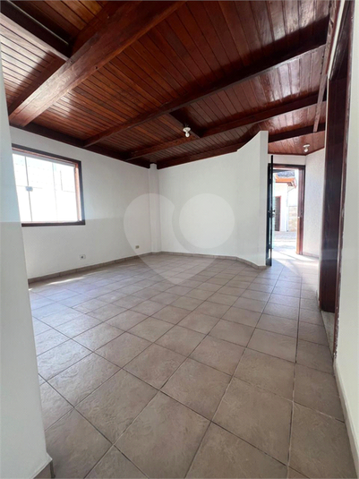 Foto REO1103542