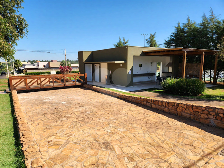 Foto REO1103545