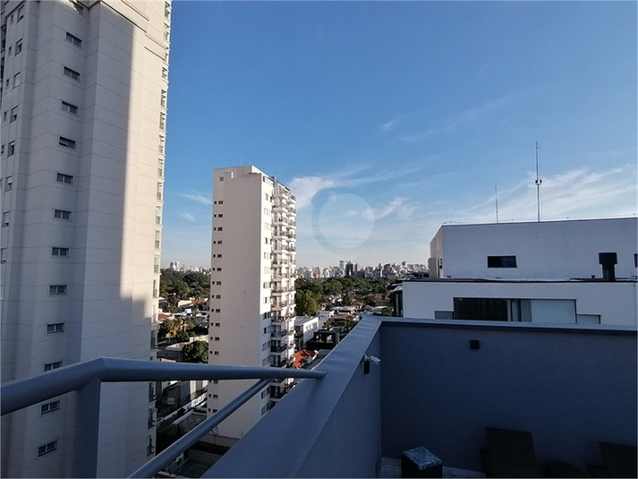 Foto REO1103546